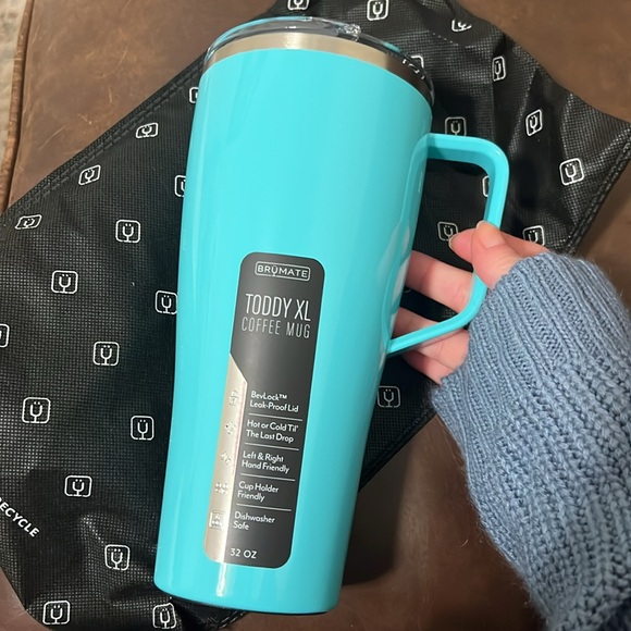 Brumate Toddy XL in Aqua - Picture 5 of 7